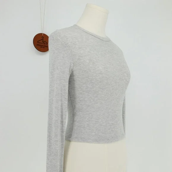 Joah Brown Womens Heather Grey Ribbed Long Sleeve Crew Neck Crop Top Size XS/S - Picture 5 of 8